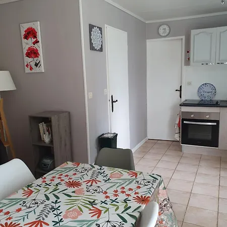 Semesterbostad La Petite Maison Aunac-sur-Charente